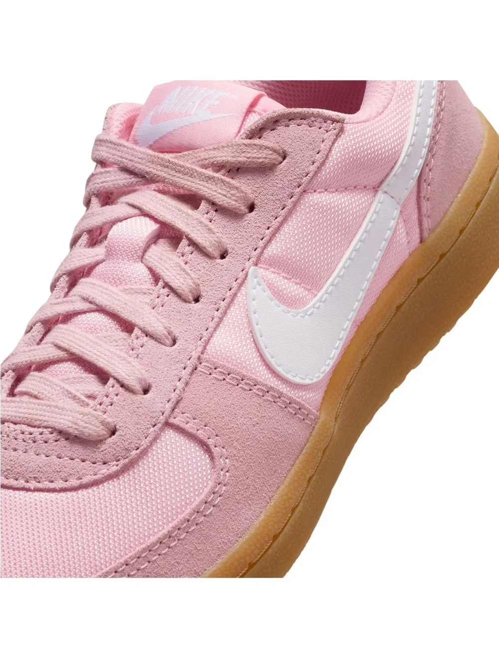 Nike colorway medium